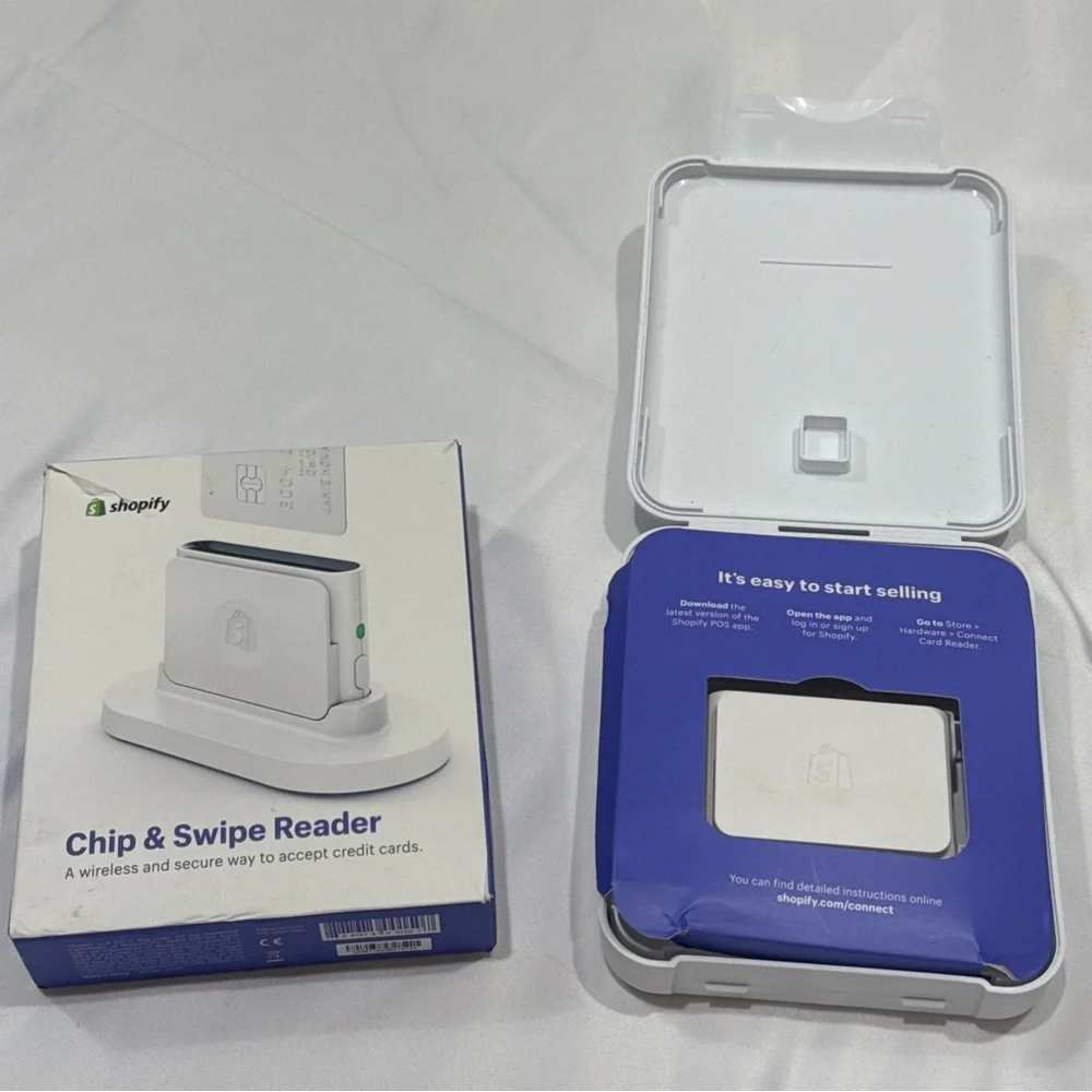 Shopify Chip & Swipe credit card Reader - White model S1701